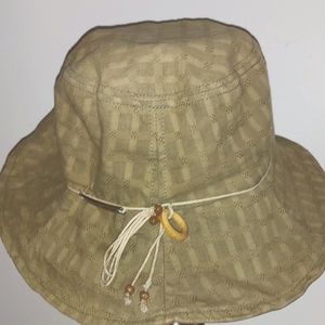Peter Grimm tan flexable women's cotton hat 0/S